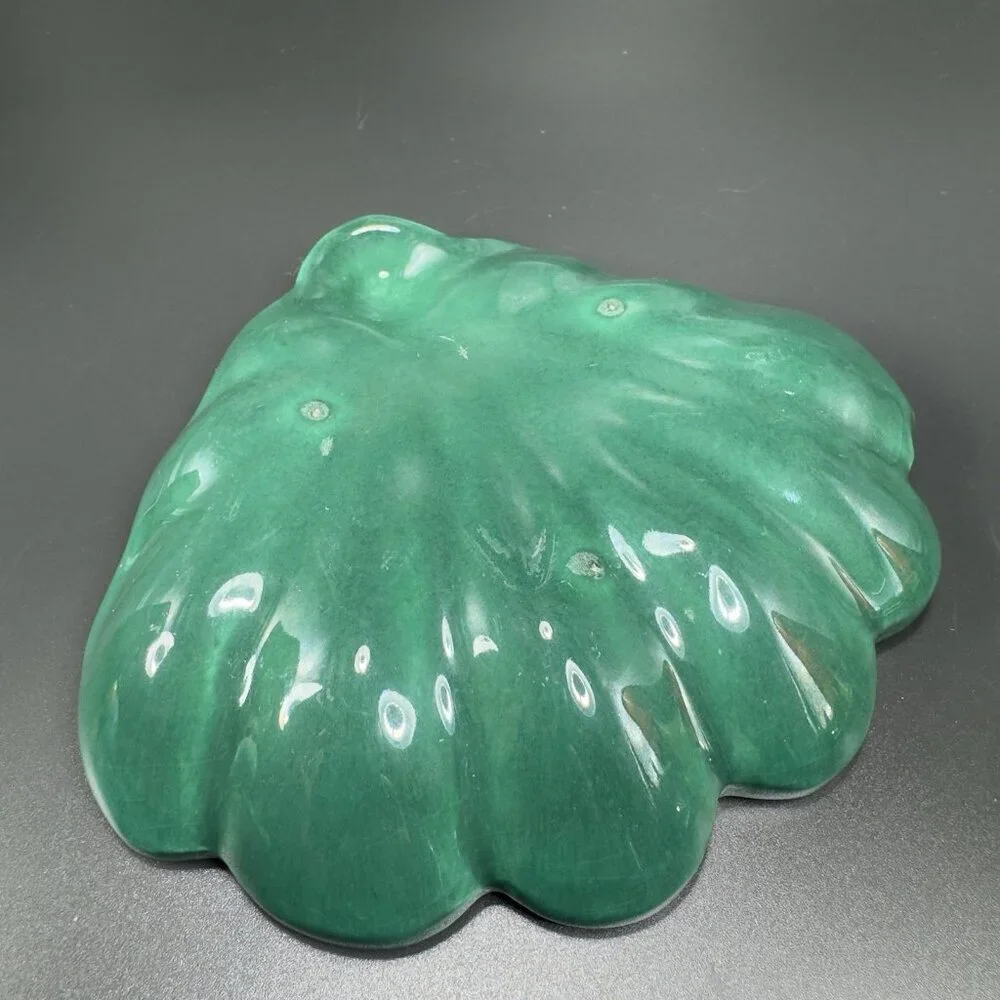 Hand Made USA Pottery Stoneware Green Shell Dish‎ Soap Holder Trinket Dish VTG